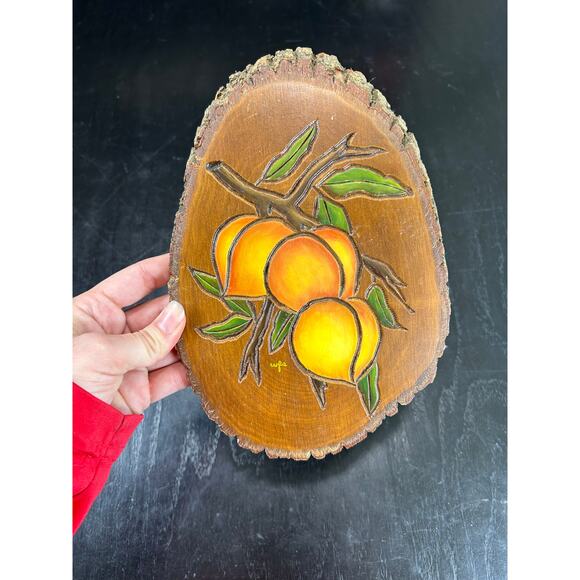 Vintage- Wood Chip- Wall Art- Peaches- Painted- signed wfs- some wear rustic - Picture 7 of 7